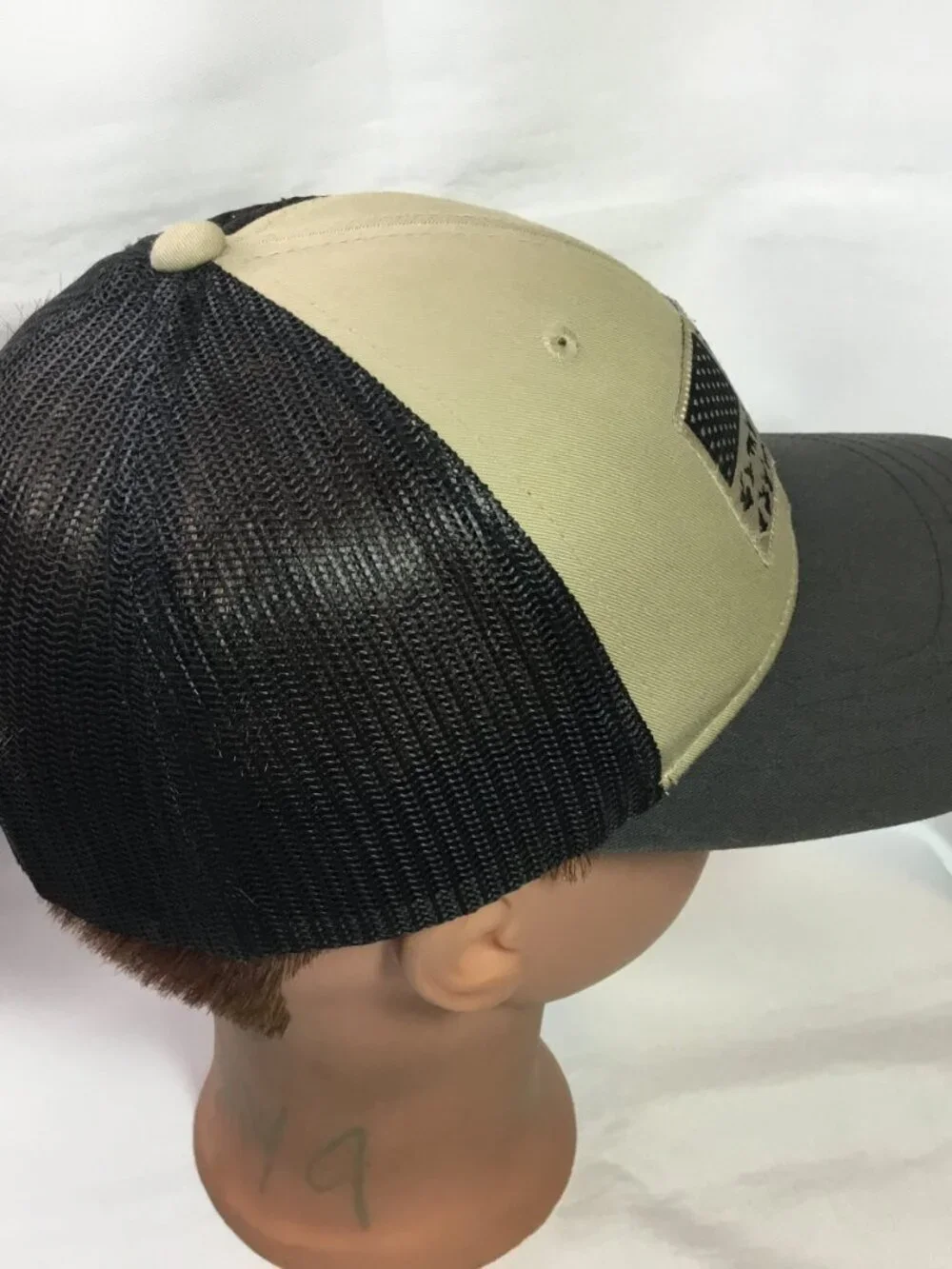 Columbia PHG Game Flag Mesh Yupoong Youth Snapback